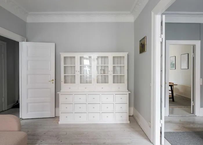 Super Central 2Br Apartment In Old Town Copenhagen